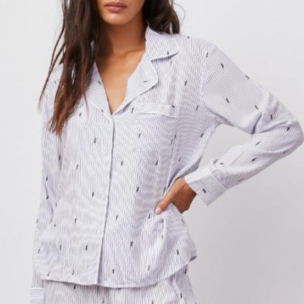 Rails Clara flocked  lightening pinstripe button down pajama top small
